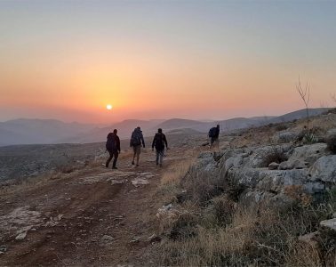 חוצה מדבר יהודה