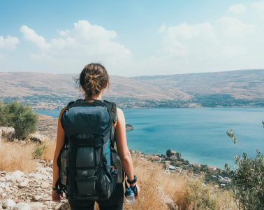 4-guyh8800_An_20_years_old_Israeli_hiker_on_watching_the_sea_of_g_c4ec85ec-05a2-4eee-a888-0f32cf28ea8f