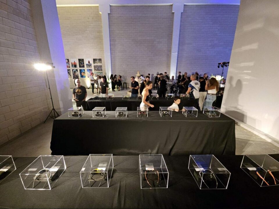 משקפי ספורט